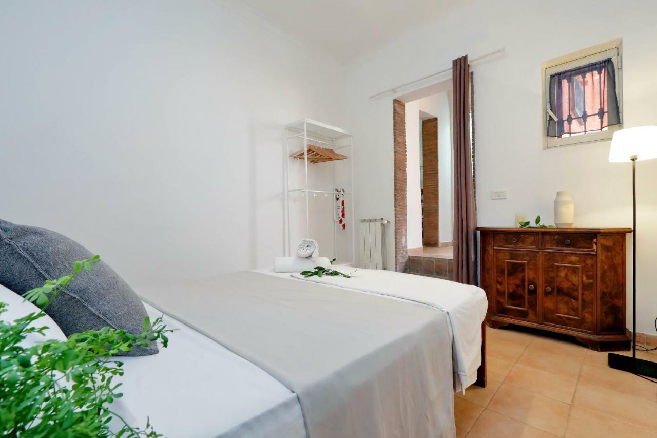 St Peter Station Holiday Home Rome Bagian luar foto
