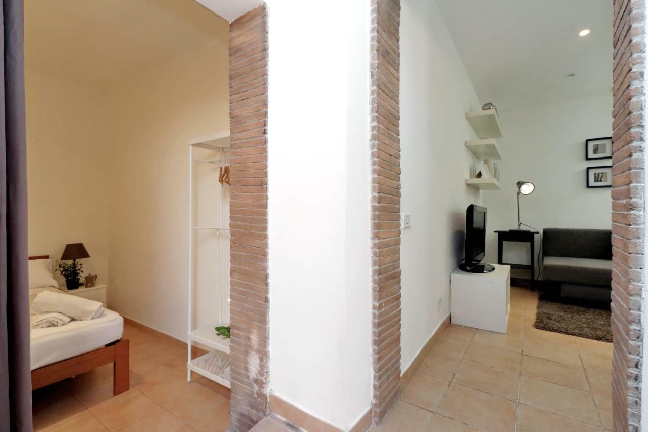 St Peter Station Holiday Home Rome Bagian luar foto